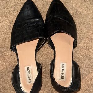 Steve Madden Black Croc-Embossed Flats